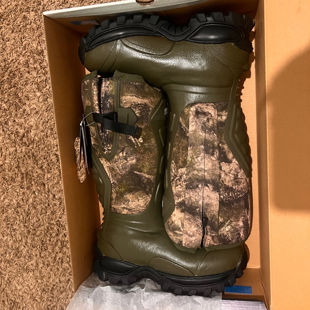 Magellan Outdoors Vivor 2.0 Camouflage Boots